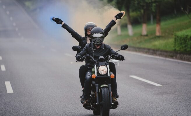 UM RENEGADE SPORT 125